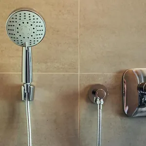 Apartamento The Rix & Suites Near Sbahn Neukolln, Berlim