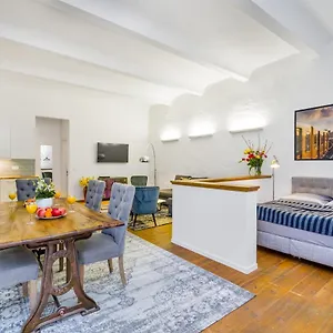 The Melchior, Luxury Industry Loft In Mitte Up To 5 Ppl With 2 Bath Apartamento